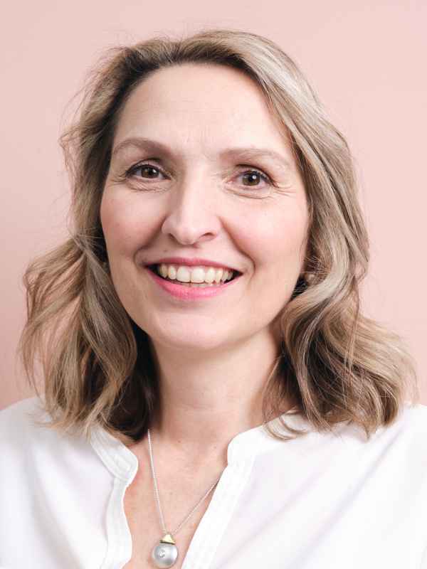 Porträtfoto von Sandra Eifert